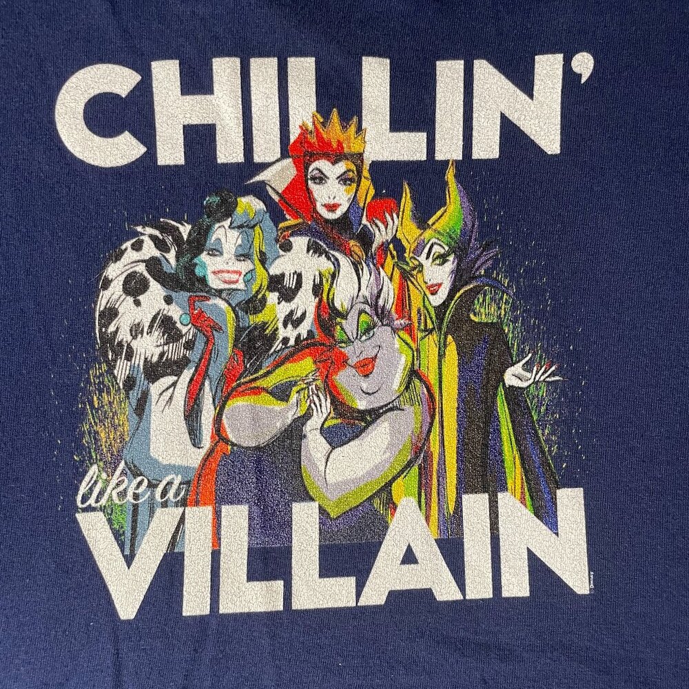 Disney Villains Chillin Like A Villain Shirt, Size Youth Medium